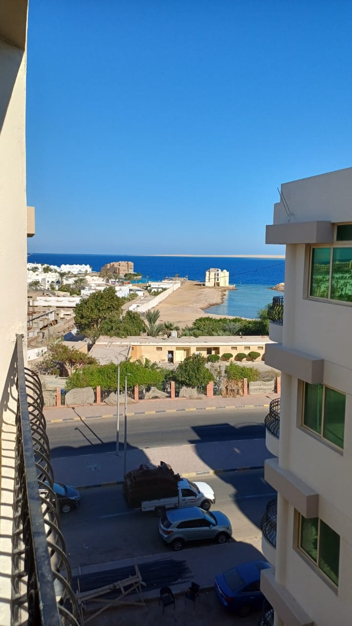 1500 2-Zimmer-Wohnung mit Meerblick und Pool in Arabia, Hurghada